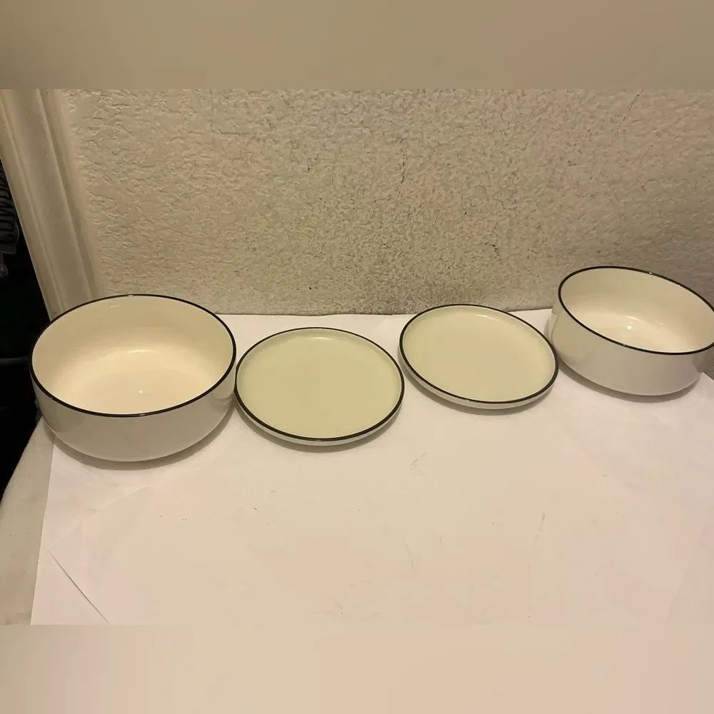MALACASA Plates and Bowls Sets, 4 Pieces Porcelain Dinnerware Sets replacement